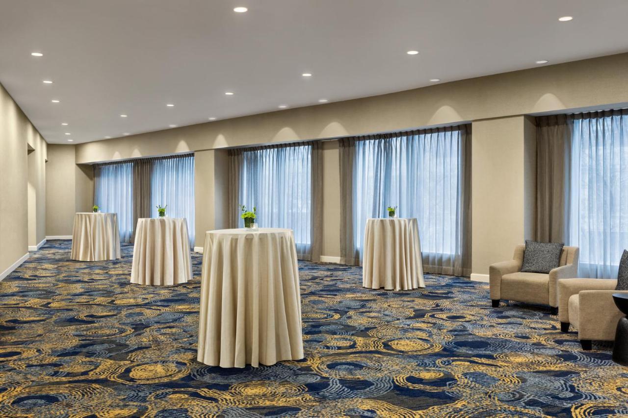 Crowne Plaza Cleveland At Playhouse Square By Ihg Exterior foto